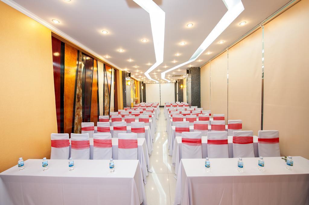 Truong Son Tung 1 - Beautiful Beach Hotel Da Nang Exterior foto